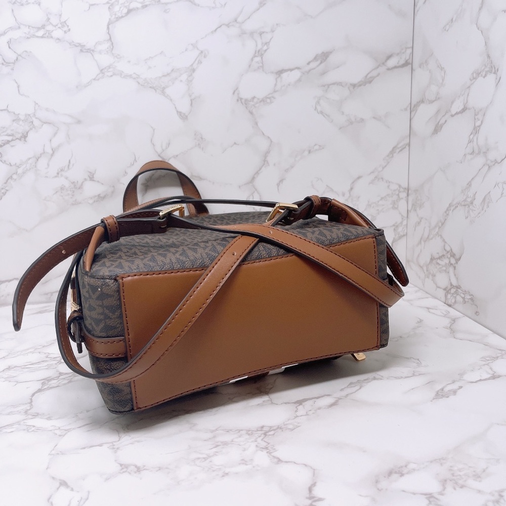 Michael Kors Jaycee Medium Backpack - Picture 7 of 10